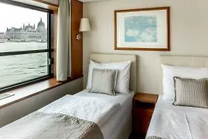 ***  Ms Maribelle Boat Hotel Budapest Hungary
